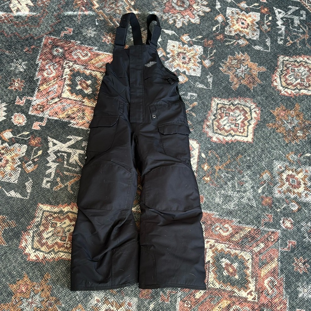 686 Frontier Insulated Bibs for Ski/Snowboard like Nee